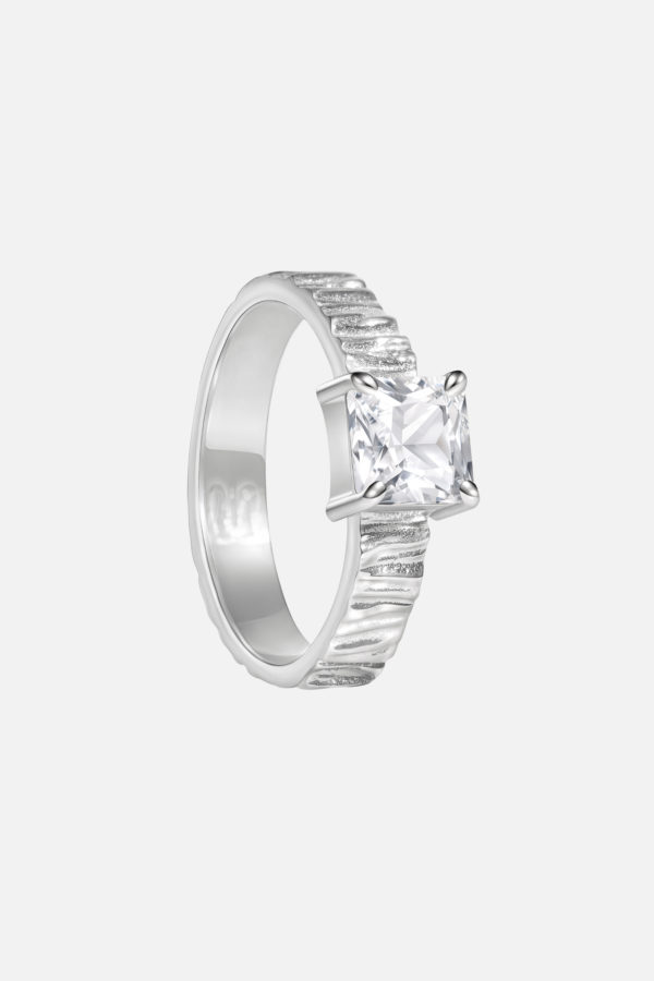 кольцо фактурное с горным хрусталем